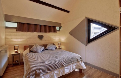 Campan Ski Chalet | Joli Gîte Familiale10-12 Pers au lac de Payolle