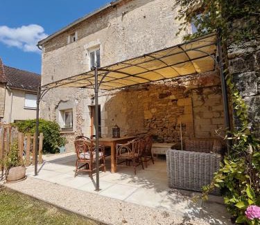 Saint-Julien-de-Lampon House | Joli gîte pour 5 personnes : Chez Cherrie