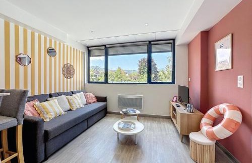 Sablon - Trudaine Apartment | Joli T2 lumineux proche centre & piscine
