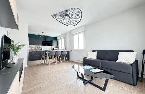 Blatin Apartment | Jolie F3 Berthelot , Tout Equipé - WI-FI , CL-FD Berthelot 10eme