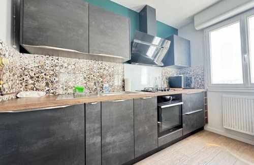 Blatin Apartment | Jolie F3 Berthelot , Tout Equipé - WI-FI , CL-FD Berthelot 10eme
