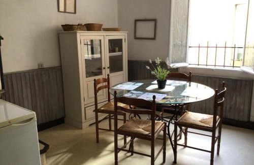 Roquecourbe House | Jolie maison de village à Roquecourbe