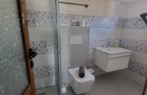 Himare Hotel | Jon rooms