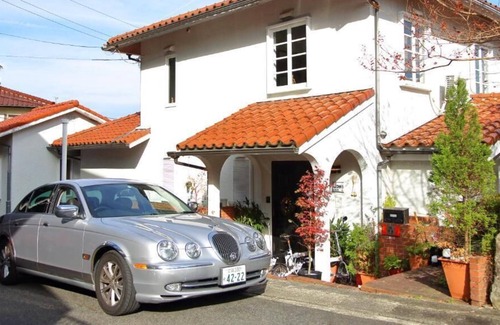 Otsu House | Jonni`s Guest House (licensed)