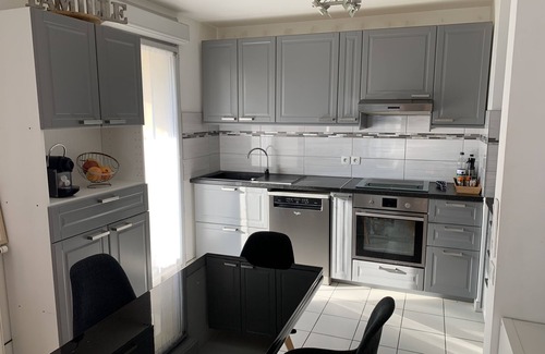 Trappes Apartment | Jop2024 - Séjour Dans les Yvelines