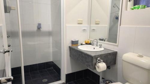 Sussex Inlet Hotel | Jopen Motel Unit 6