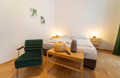 Himmelpfortgrund Apartment | josef's home I Comfort Studio I City Center