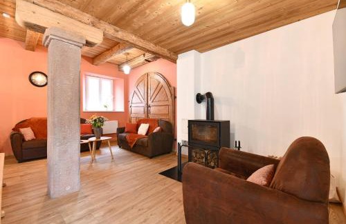 Rorschwihr House | Joseph, Adeline & Nous (Gîte au coeur du vignoble)