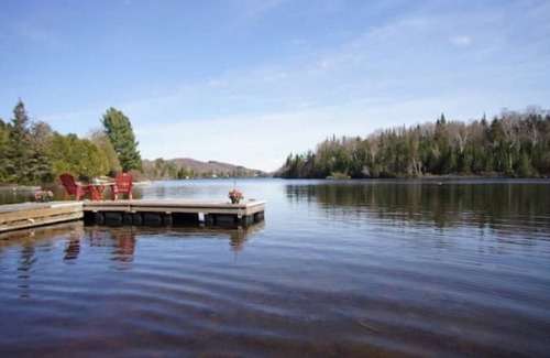 St-Adolphe-d'Howard House | Josephine Waterfront/SPA/WiFi /Ping-Pong/Kayak+