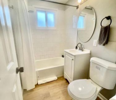 Joslyn Castle Apartment | Joslyn 12-Newly remodeled 1 BDRM