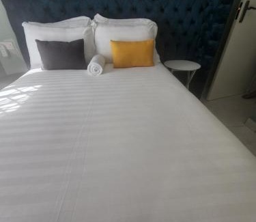 Gaborone Bed & Breakfast | Josmot Guest House