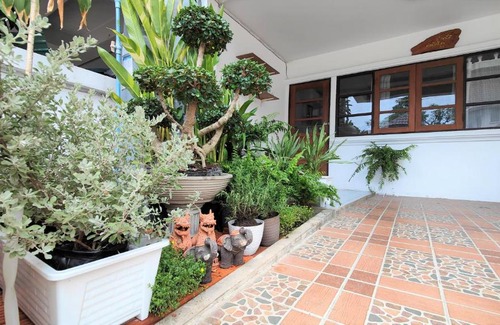 Ban Waen Apartment | Journey 2 House