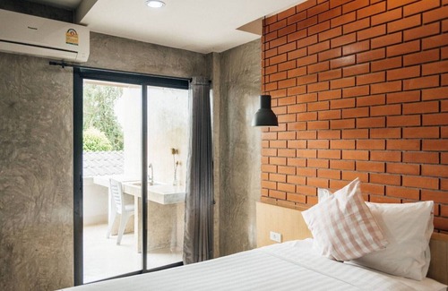 Makham Tia Hotel | Journey Hostel Suratthani