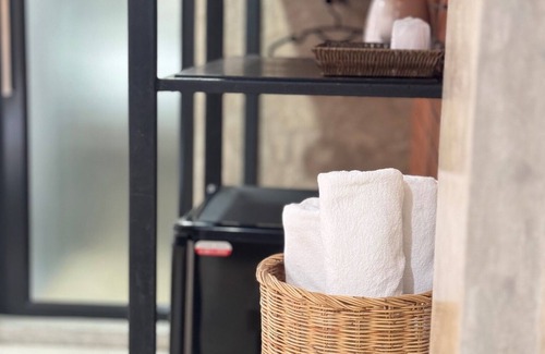 Makham Tia Hotel | Journey Hostel Suratthani