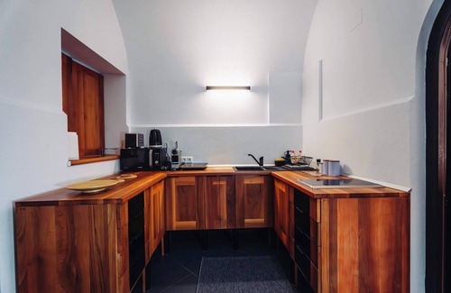 Old City Apartment | Joy City Stay Paul Chinezu 3