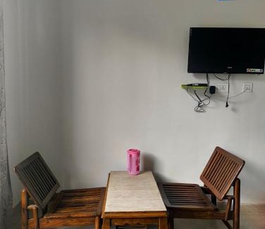 Gunehr House | Joystick Guesthouse
