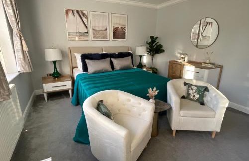 Lansbury House | Jubilee Mews