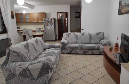 Capoterra House | Julia House