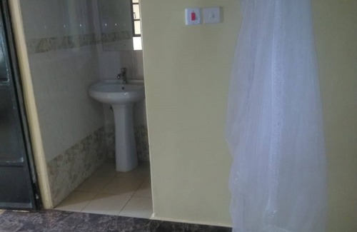 Bondo Hotel | Juliana County Hotel