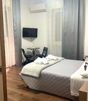 Sud-Ovest House | JULIET N - Rental Rooms Verona
