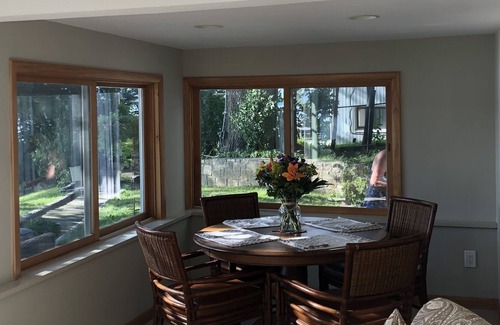 Brookfield House | July 15-22 2023 Now Available!! Candlewood Lakefront All to Yourself!