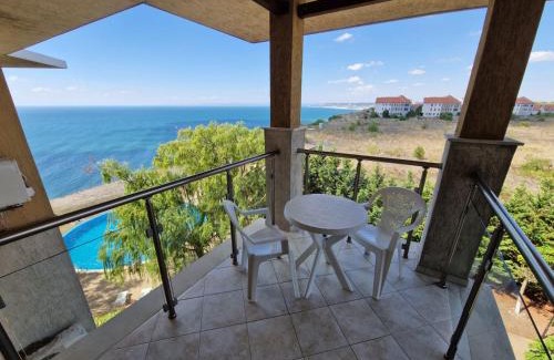 Kavarna Apartment | July Morning A35