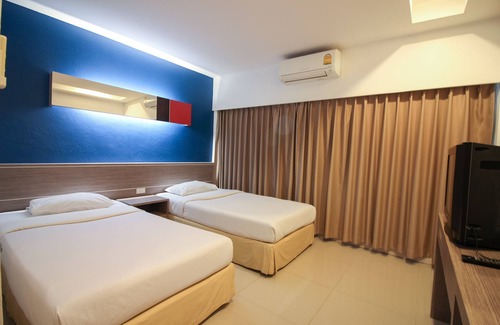 Tha Sae Hotel | Jumbo House