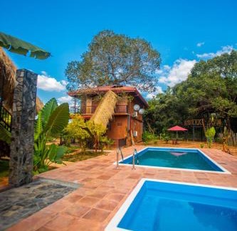 Inamaluwa Hotel | Jungle Hut Resort Sigiriya