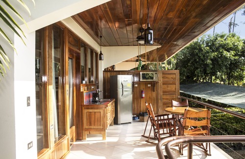 Manuel Antonio Resort | Jungle & Ocean View Studio Apartment w Resort Amenities
