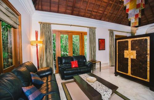 Kerta Villa | Jungle Villa! Breath-taking views & near Ubud!