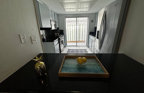 Clearwater House | Jungle-y Vibe Getaway - Short Drive from Beach and all Major activities/cities!