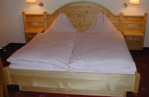 Bad Kleinkirchheim Bed & Breakfast | Junior-suite mit Wohn-schlafraum und Balkon - Pension Gertraud