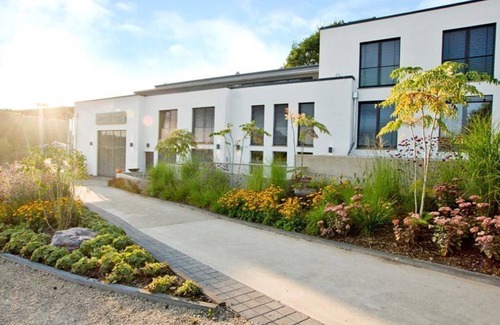 Geichlingen Apartment | Junior suite with balcony - Boutiquehotel Genusswerk Eifel