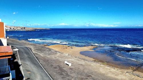 Las Arenas Apartment | Junto al Mar 1