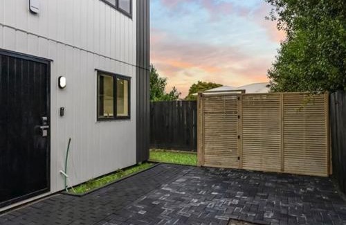 Papakura House | Jupiter St Holiday Home No 3