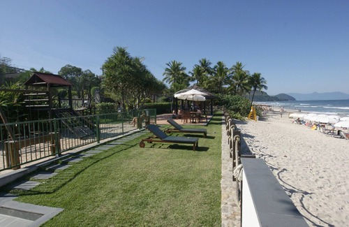 Juquehy Condo | Juquehy Condominium, sea front 14, beach view.