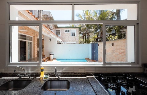 Juquehy House | JUQUEHY - HOUSE WITH 4 SUITES, 14 PEOPLE, SWIMMING POOL, BARBECUE, GATED COMMUNITY
