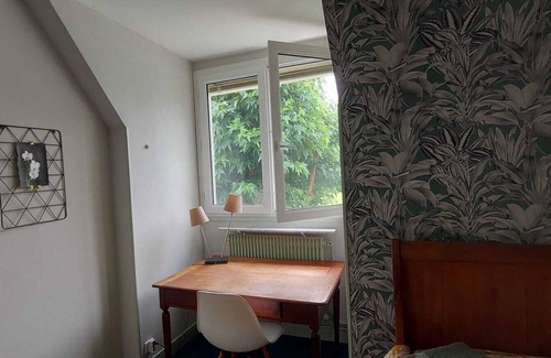 Jurancon House | Jurançon- Loue villa with pool overlooking the Pyrenees 12/14 pers.
