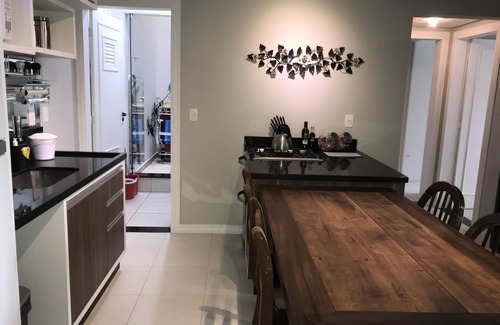 Jurere Apartment | Jurere Home - 2 Bedrooms (1 Suite)
