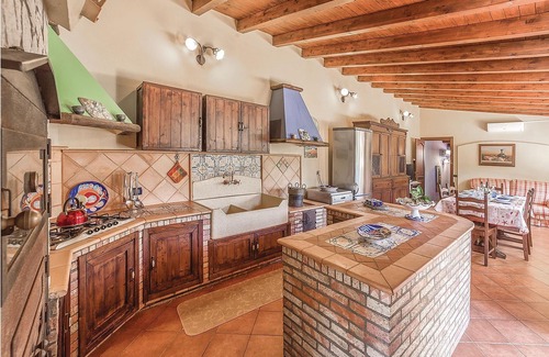 Porto Palo House | Just a few hundred meters from the beach and about 7 km from Menfi awaits you this pretty, neatly fu