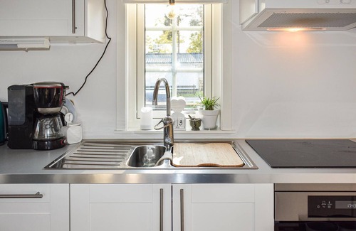 Sanna House | Just a few minutes from the lake, this charming and welcoming cottage with a beautiful terrace await