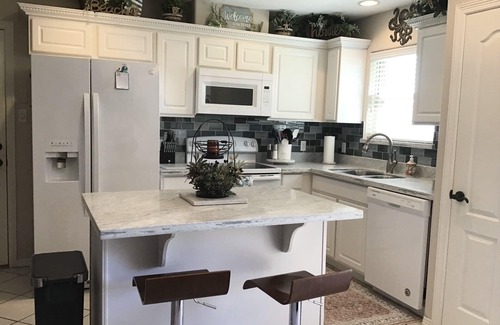Laguna Vista Villa | Just Beachy Casita- 1 BH