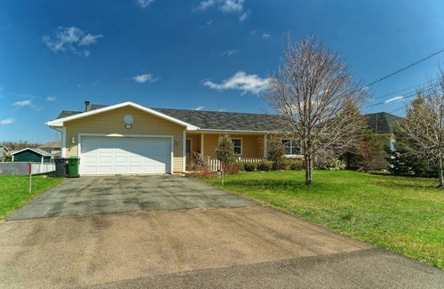 Charlottetown House | Just Like Home in Charlottetown Area