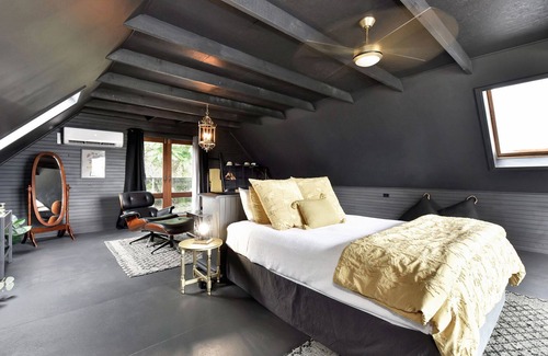 Coal Point House | just listed Coal Point Loft with Views