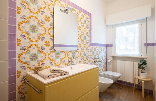 Sirolo Bed & Breakfast | Just minutes from downtown and the beach, elegant BnB in Sirolo