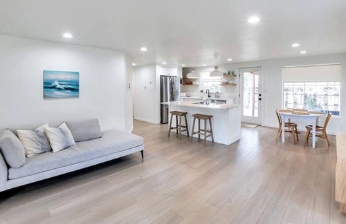 Lakeview House | Just Minutes from UVU,Fully Fenced Backyard