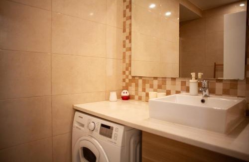 Cova da Piedade Apartment | Just4u Apartment 2