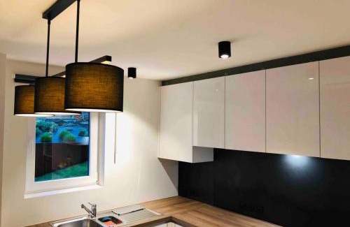 Wanze House | Juste à Côté, Maison de caractère avec piscine