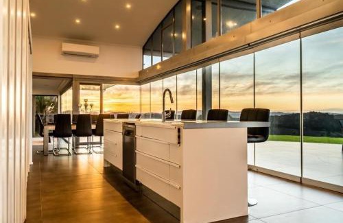 Waiwera Villa | JV Villa