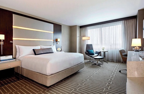 South Loop Hotel | JW Marriott Minneapolis Mall of America